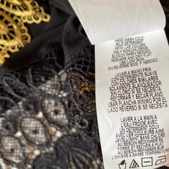 Tiana B. Vintage Black Gold Lace Stretch Holiday Party Festive Top- USA- Sz-L - Picture 8 of 13